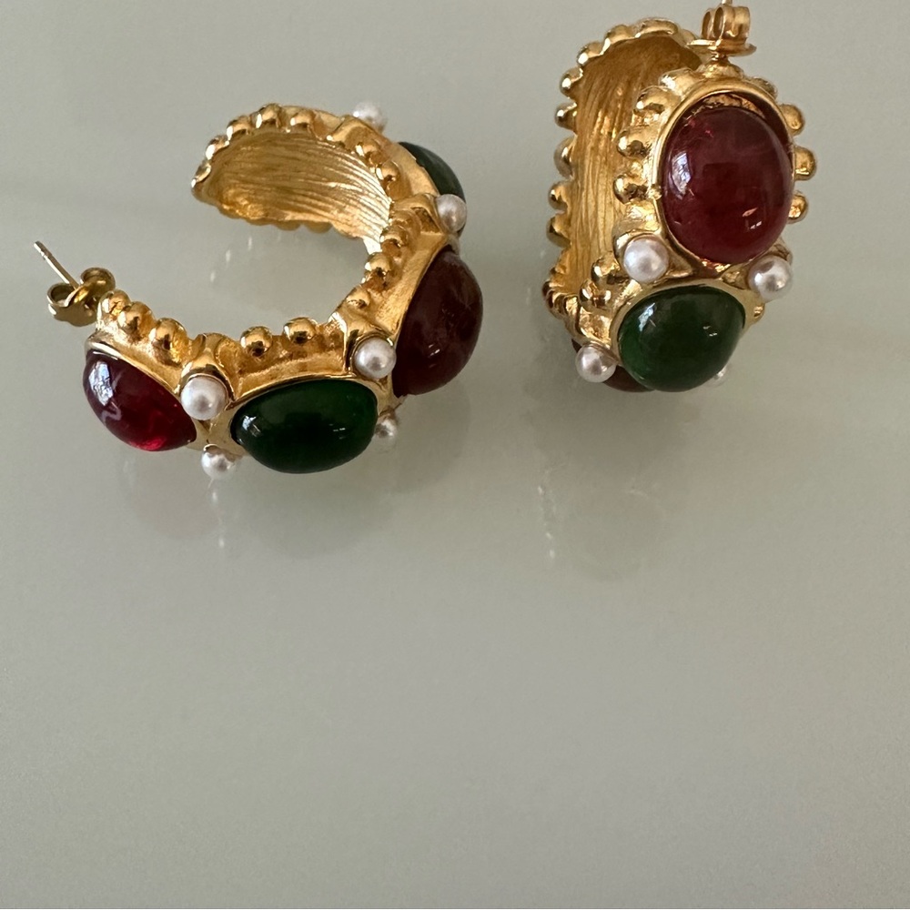 Red Green Pearl Hoop Earrings